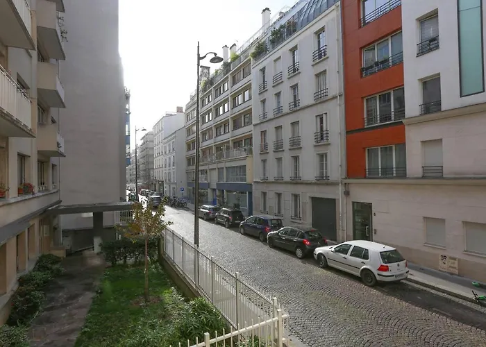 Bright Pied-a-terre Eiffel Tower 4 People Διαμέρισμα *